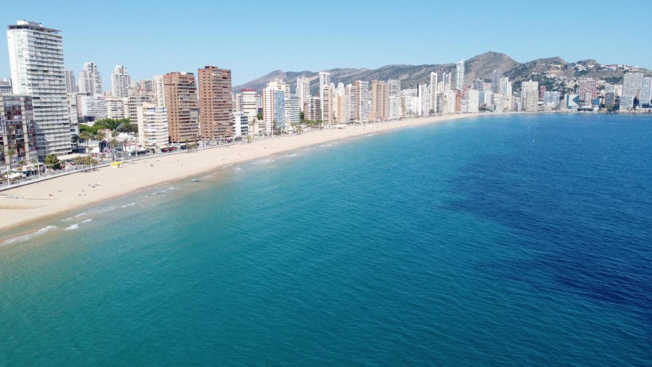 Terraza Chill Out! Torres D' Oboe Apartment Benidorm Luaran gambar